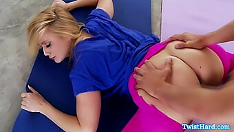 Keterampilan Deepthroating Aj Applegate Yang Ditampilkan Dalam Video Ini