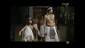 The Pharaohs (1993): Pesta Seks Perancis Dalam Kumpulan Erotis Porn