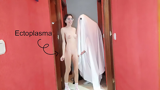 Funny Oral Sex With A Ghostly College Student