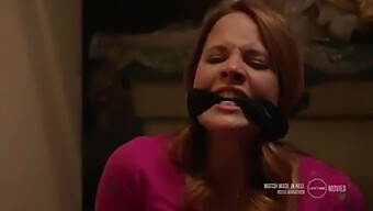 Katie Leclercs Deepthroat Würgen Und Würgen Fetisch