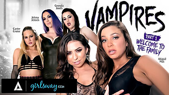 Lesbische Vampire In Lust: Eine Sinnliche Lesbische Orgie