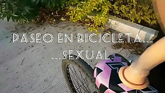 Boob Tits And Pussy Licking On A Sex Bike