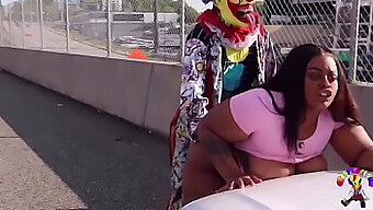 Juicy Tee Gets Her Backside Licked And Fucked By Gibby The Clown